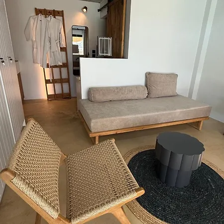 Villa Theros Suite, Private Pool Retreat In Skyros